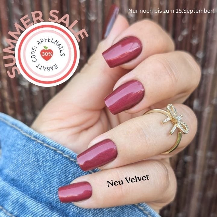 Entdecke die neuen Farben: Velvet – die neue UV-Nagelfolie, die du lieben wirst!