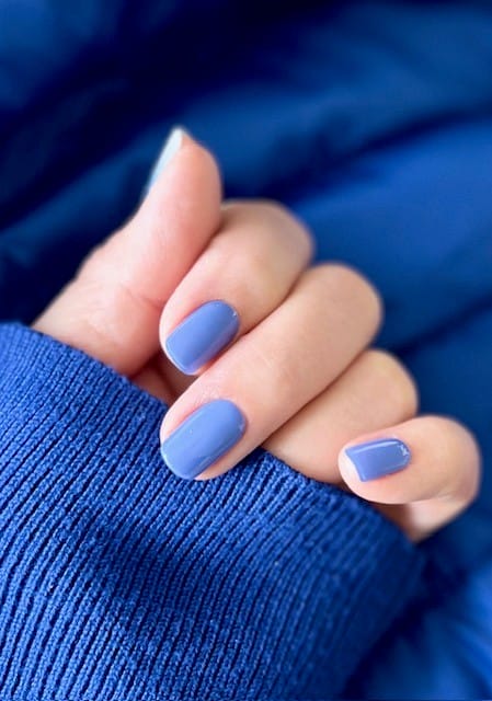 Blaue Nägel: Die schönsten Designs von Pastellblau bis Royalblau