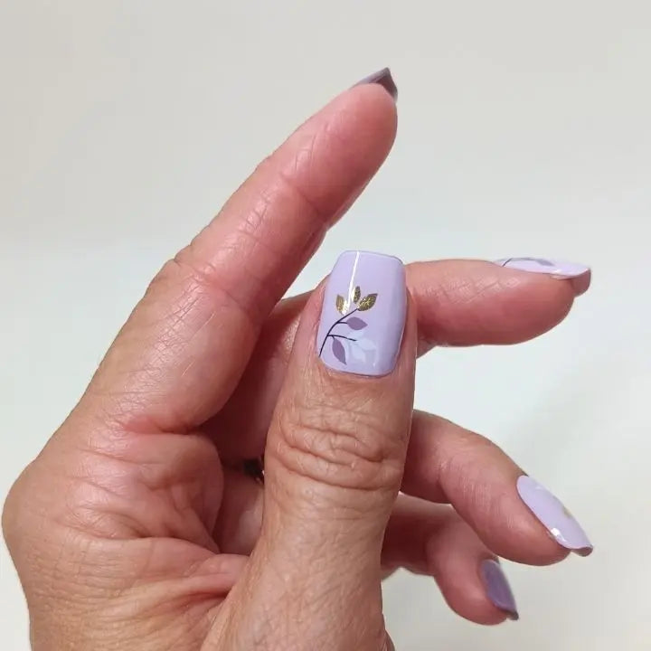 Lilac Blossom Nageldesign UV-Nagelfolie