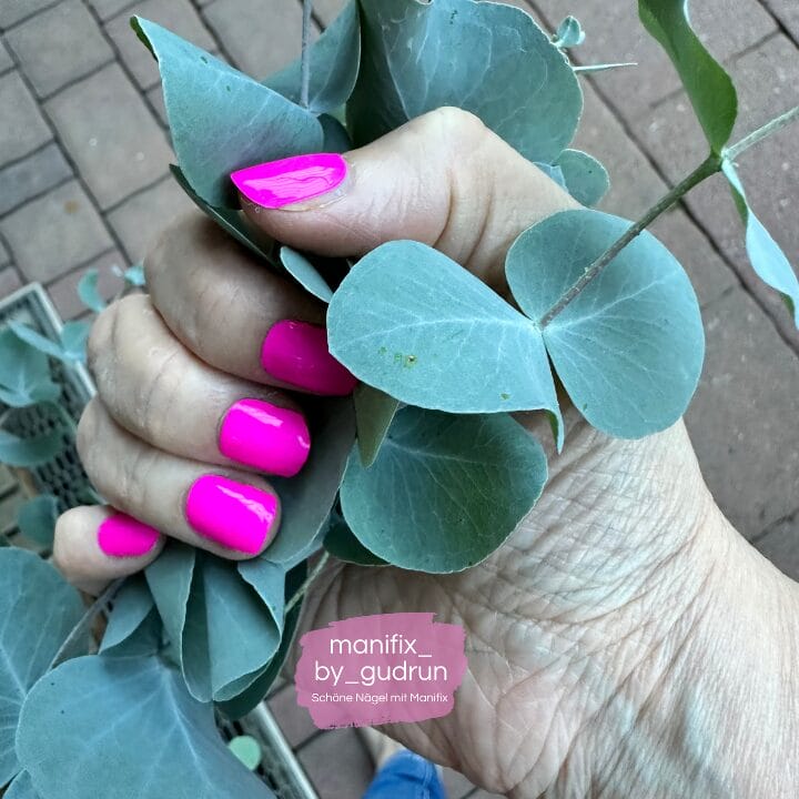 Alternative to gel nails: Beautiful nails without a salon