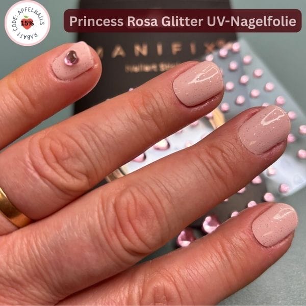 Gel Nägel Rosa mit Glitzer – Romantische Valentinstag Nail Designs