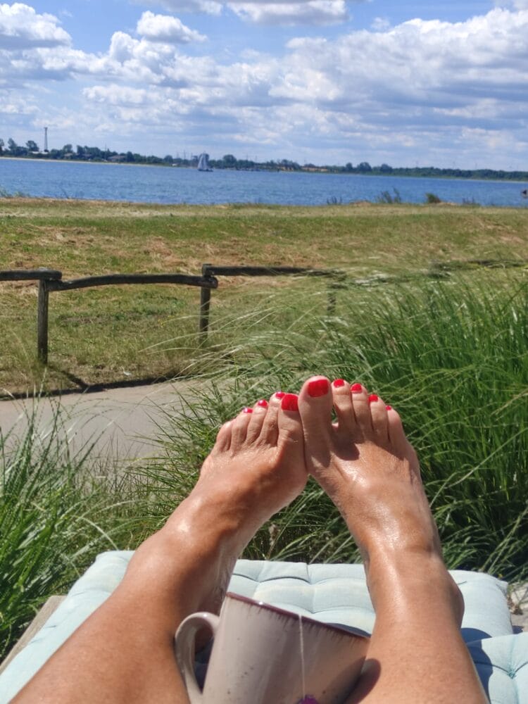 Gelnägel-Alternative gesucht? Darum sind UV-Nagelfolien die bessere Wahl!