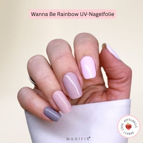 Nägel schön im 2026 - Diese UV-Nagelfolien sind der neue Trend für perfekte Maniküre
