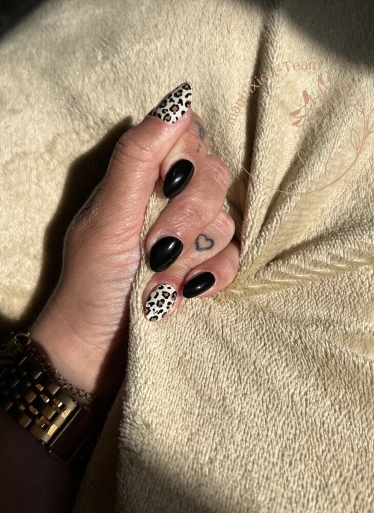 Nagelfolien mit oder ohne UV-Lampe: Der ultimative Guide für perfekte Nägel