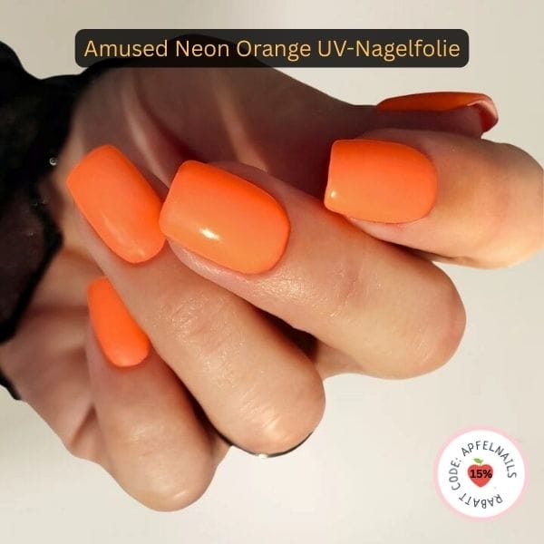 Neon Nägel mit Glitzer: Die schönsten Designs, Trends & Styling-Tipps