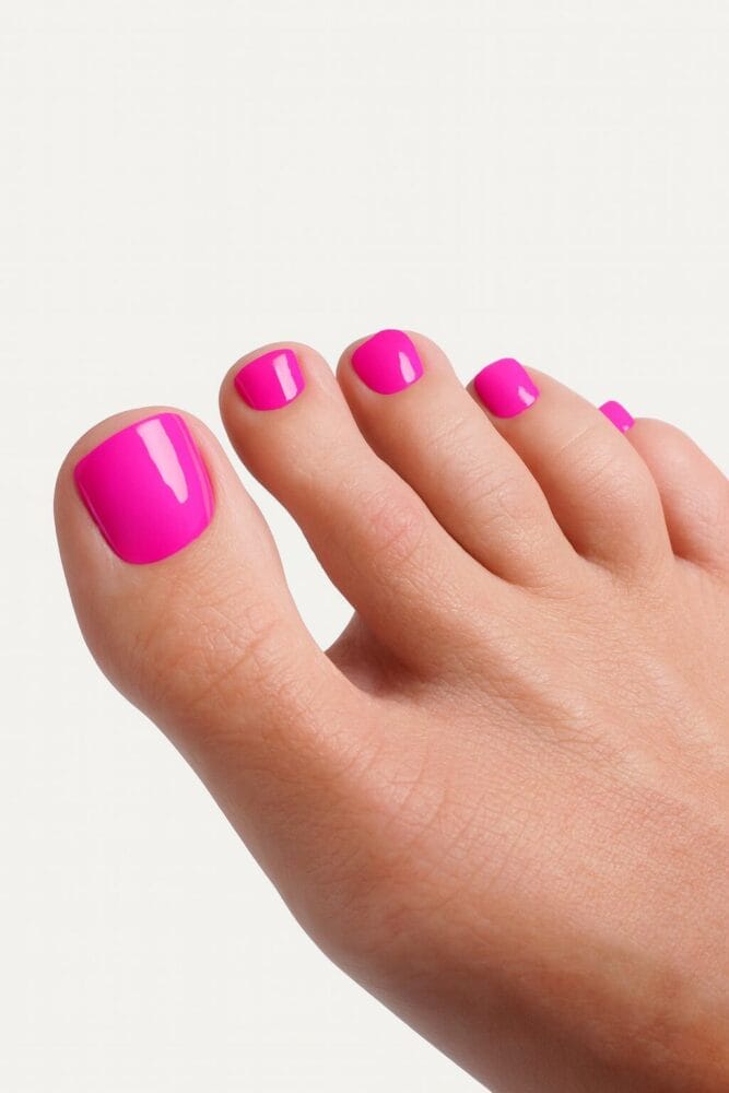 Perfekte Füße auch im Herbst: Pediküre mit UV-Nagelfolien – einfach, schnell & langanhaltend