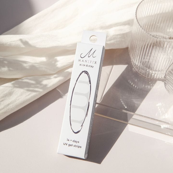 Weiße Nägel leicht gemacht: Von minimalistischen Designs bis zu smarten Nagelfolien – so gelingt der Look zuhause