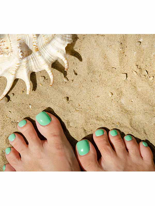 Spirit Green Füße UV-Nagelfolie