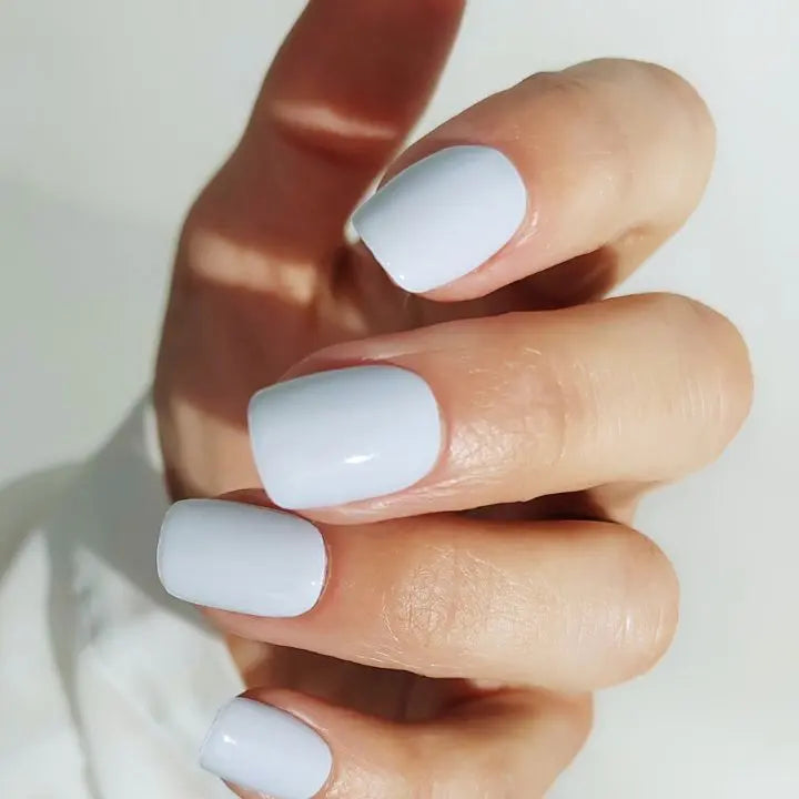 Juno Blue UV-Nagelfolie