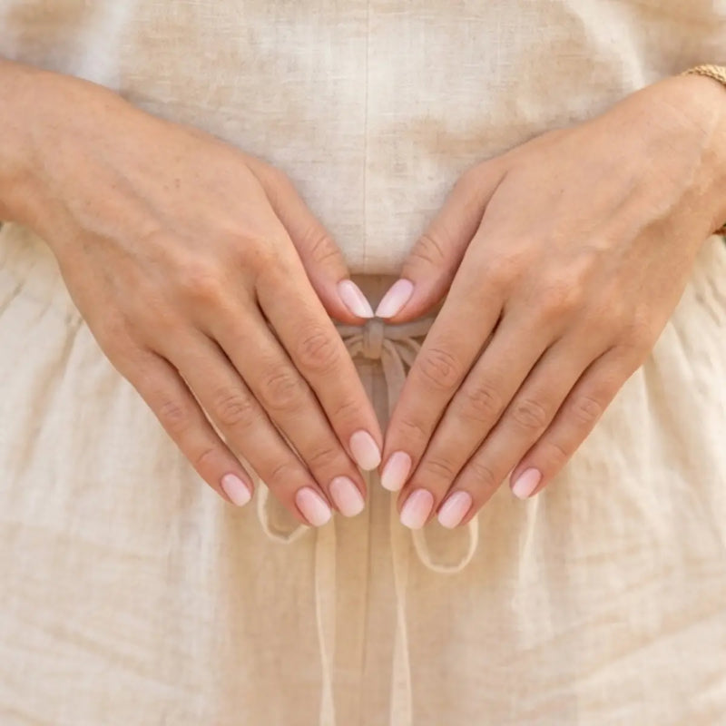 Nude Nails: Diese Maniküre macht es in 15 min möglich
