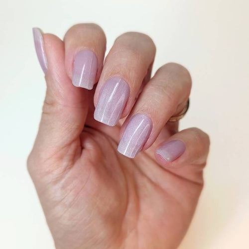 Pearl Lila Cateye UV-Nagelfolie