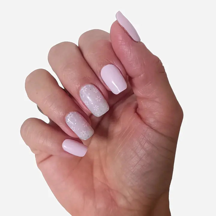 Glow Light Blue UV Nail Wrap