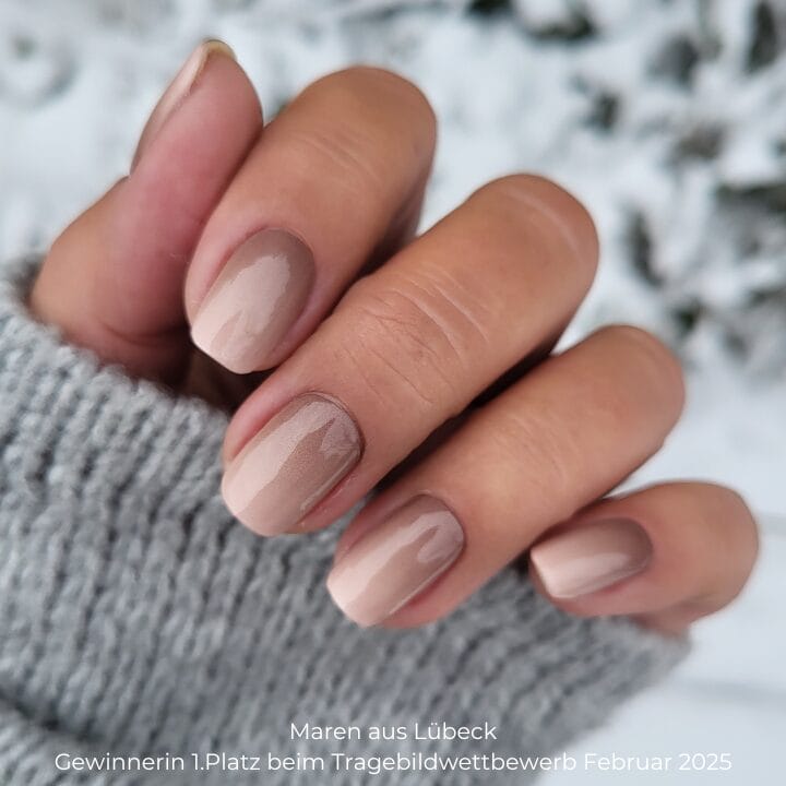 Rich Babyboomer UV-Nagelfolien Tragebild-Wettbewerb von Manifix – warme Babyboomer-Nägel von einer Kundin