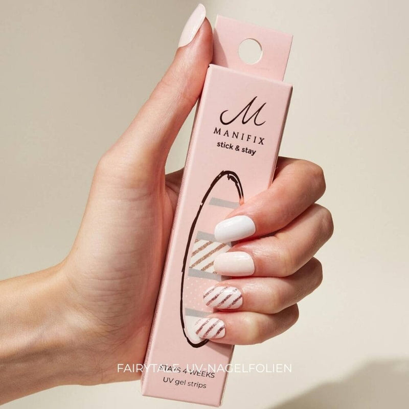 Pink Glitter Nails for Christmas: The Prettiest Festive Nail Designs