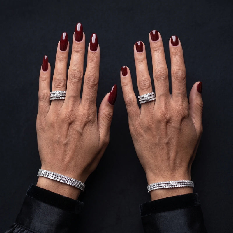 Dunkelrote Nägel kurz oder lang – welche Nagelform ich am schönsten finde