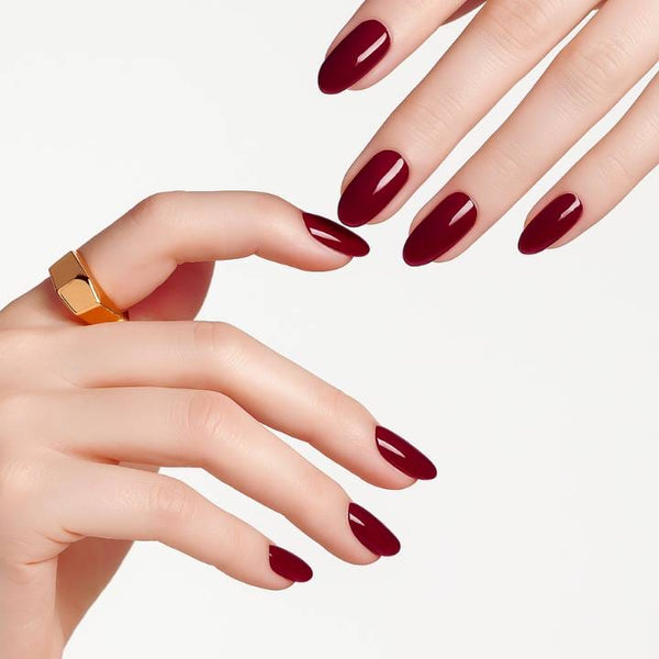 Klassische Rote Nägel für Eleganz und pure Selbstsicherheit